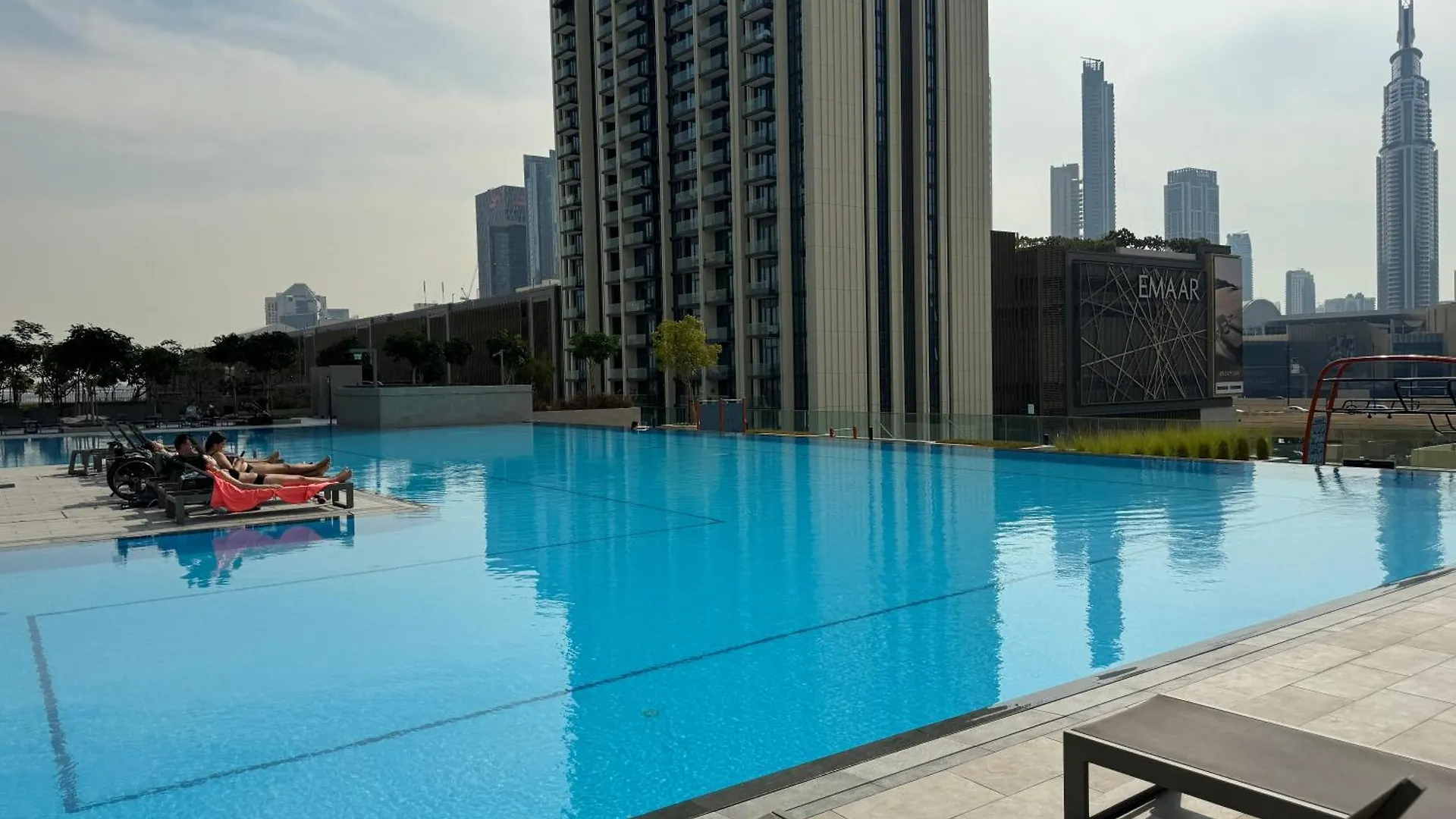 Bright And Exquisite 1-Bedroom In Downtown Views 2 Dubai Forenede Arabiske Emirater